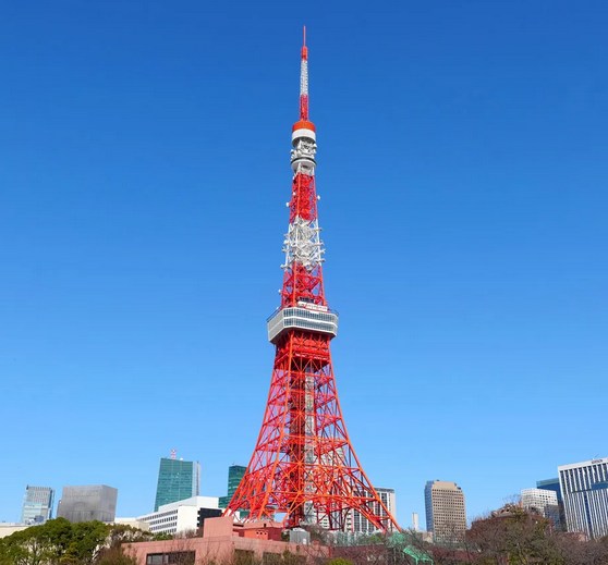 東京タワー完成